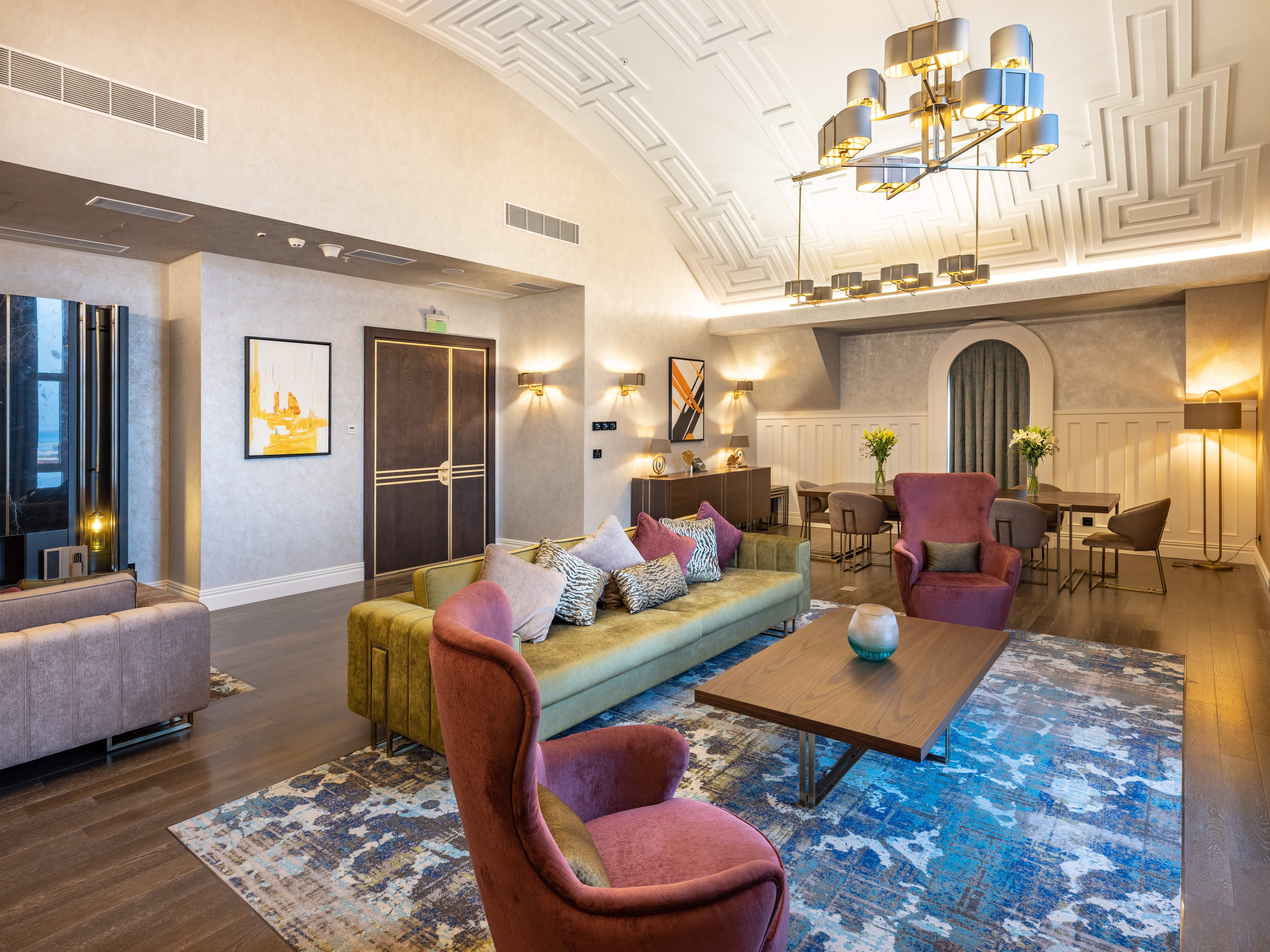Intercontinental Baku By Ihg Exterior foto The interior of the hotel